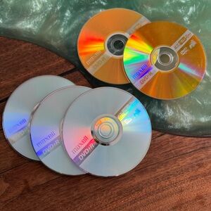 Maxell - Set of 5 NEW DVD+R 4.7GB, 16x Writable Blank DVDs
